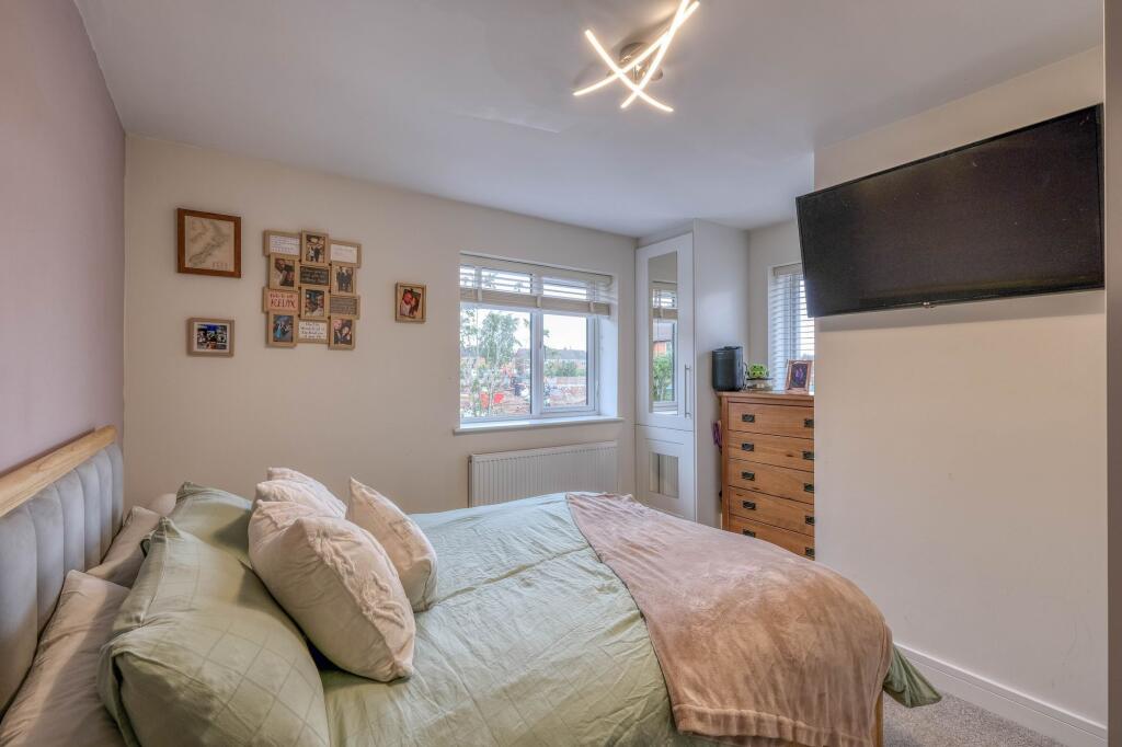 Additional image 9 of The Grove, Studley, B80