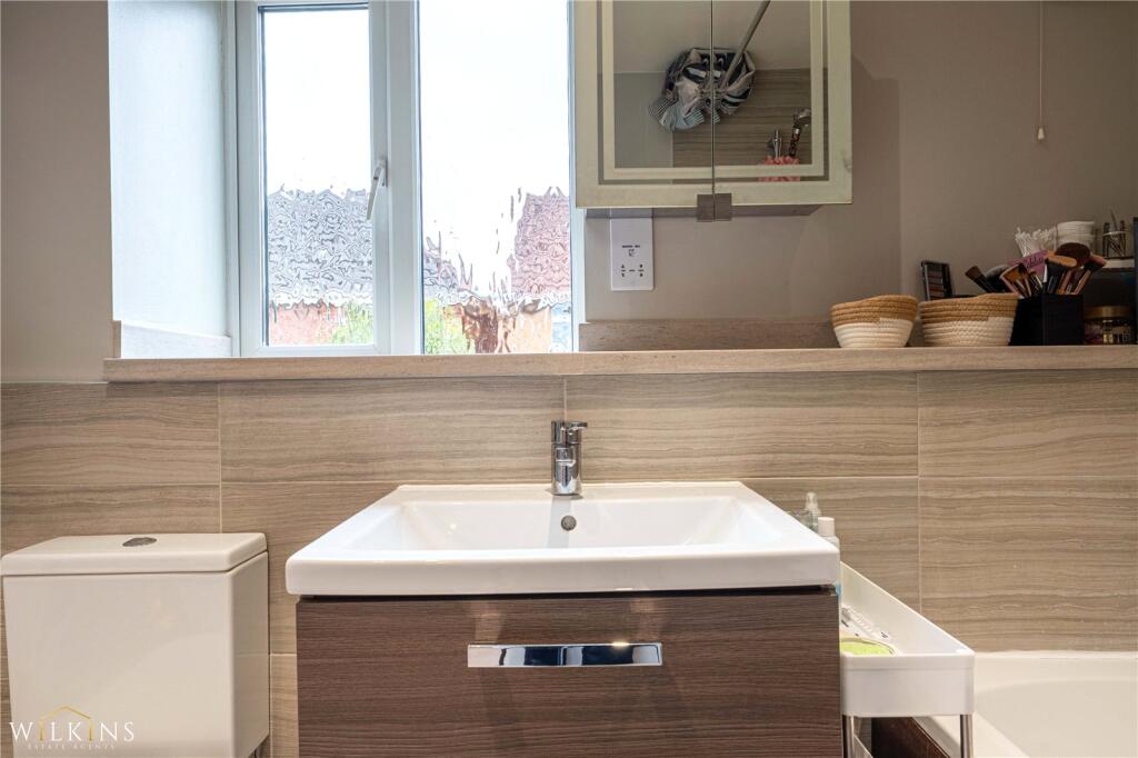 Additional image 27 of Ascot Drive, Dosthill, Tamworth, Staffordshire, B77