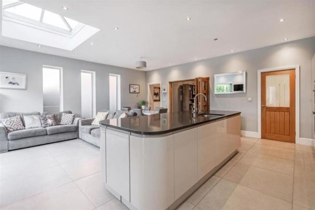 Additional image 4 of Danford Lane, Solihull, B91