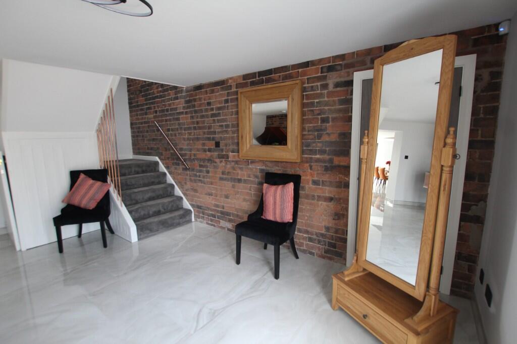 Additional image 21 of Tamworth Road, Cliff B78