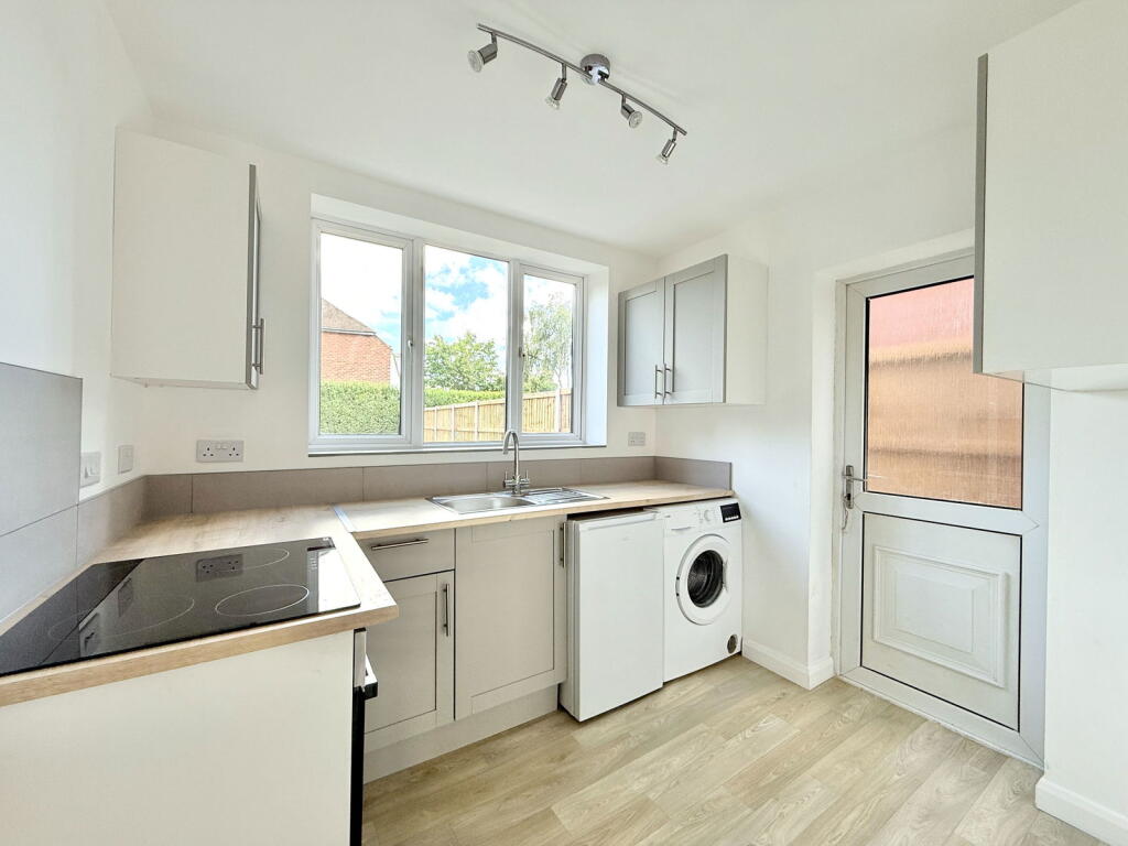 Additional image 18 of Yoxall Road, Shirley