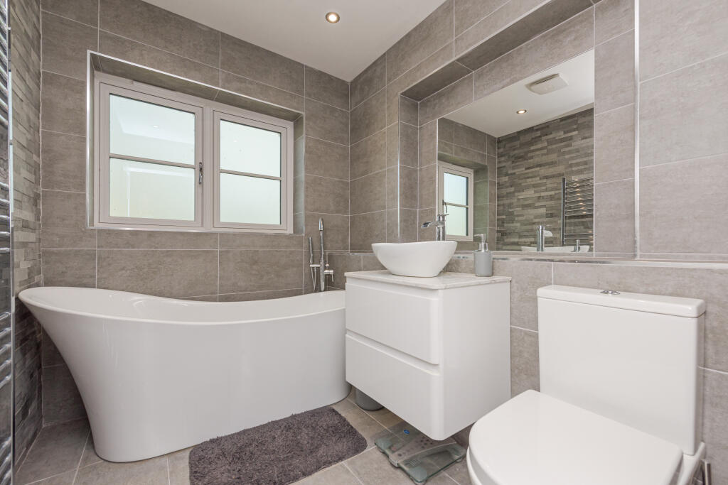 Additional image 31 of 10 Linforth Drive, Sutton Coldfield, B74 2EQ