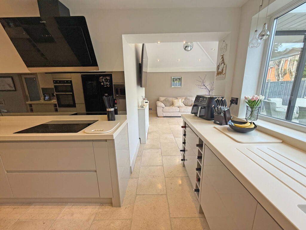 Additional image 4 of Langcomb Road, Shirley, B90 2PR