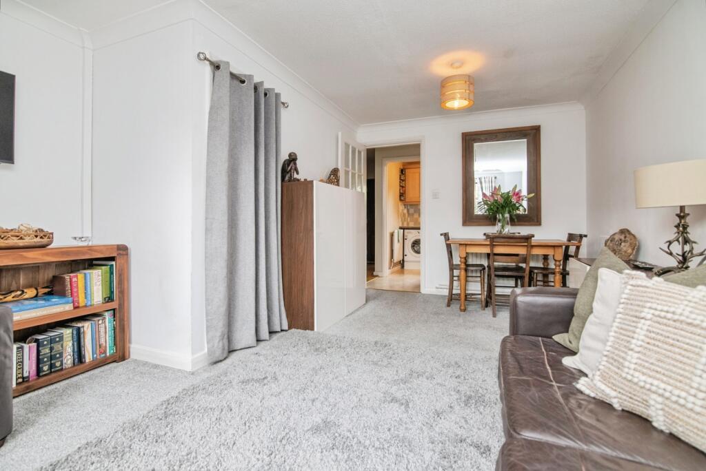 Additional image 4 of Atcheson Close, Studley, Warwickshire, B80