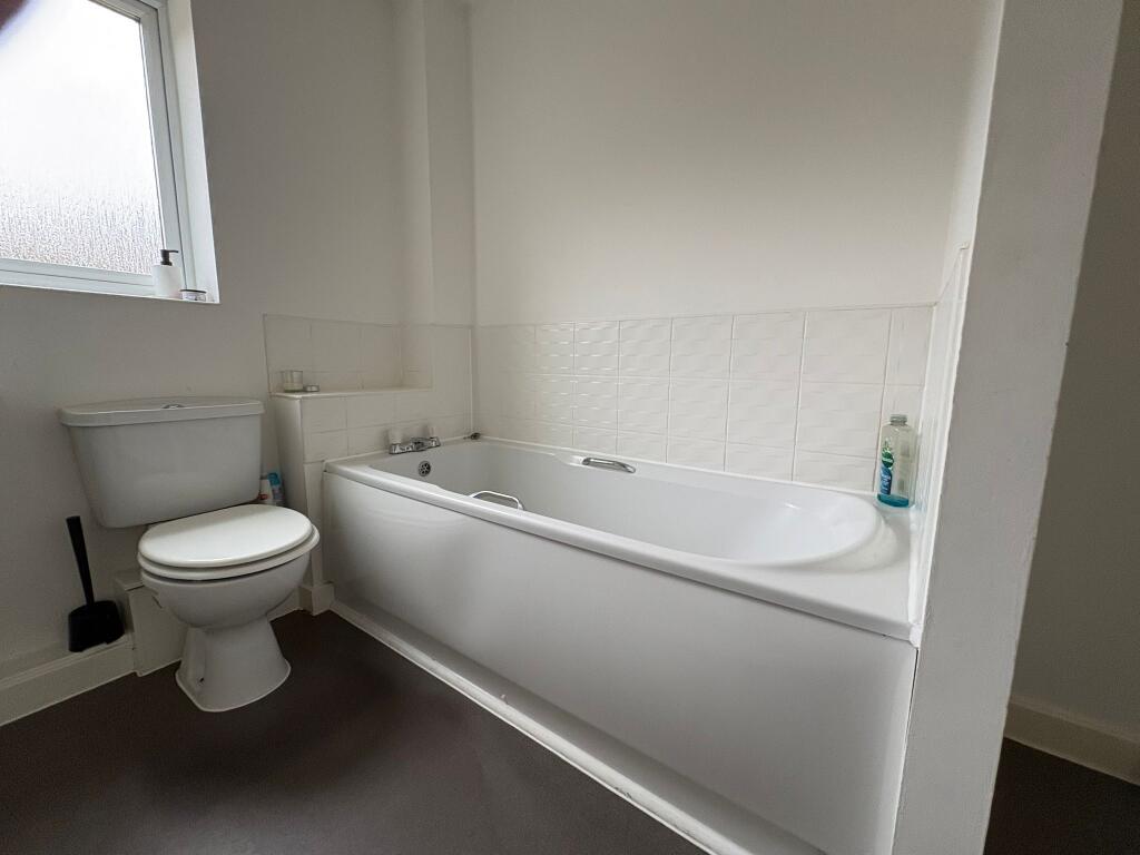 Additional image 8 of Peel Drive, Wilnecote, TAMWORTH