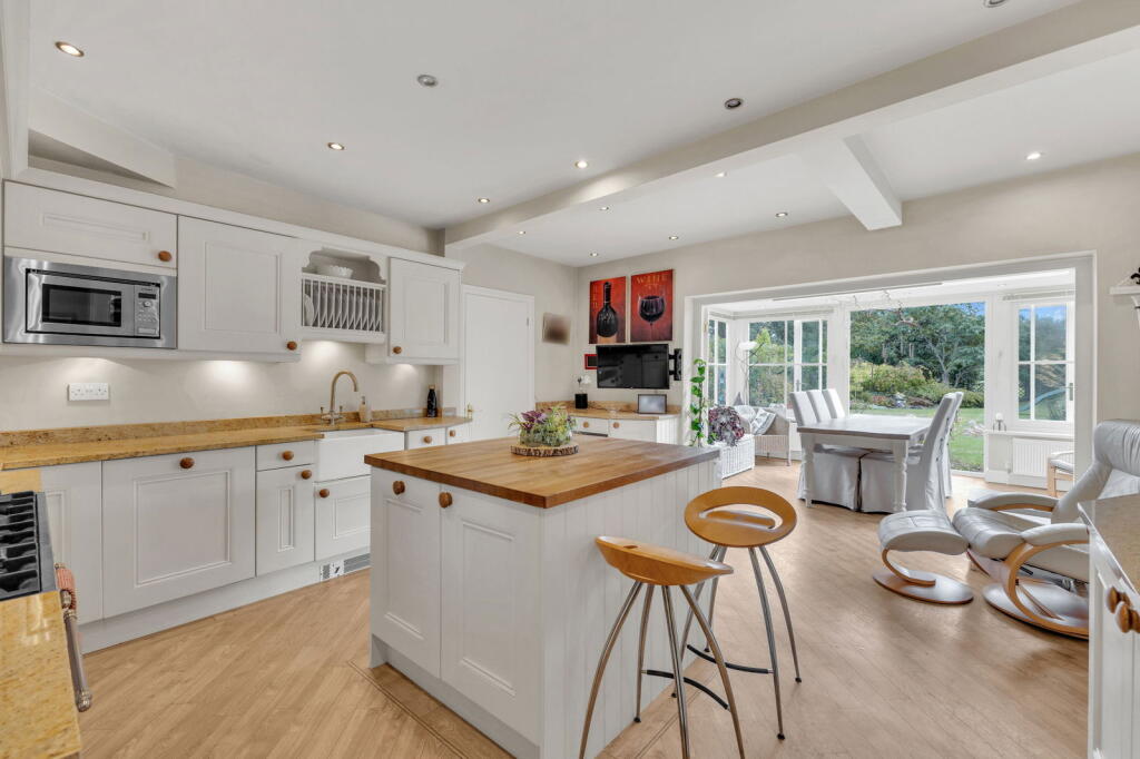 Additional image 8 of Dove House Lane, Solihull