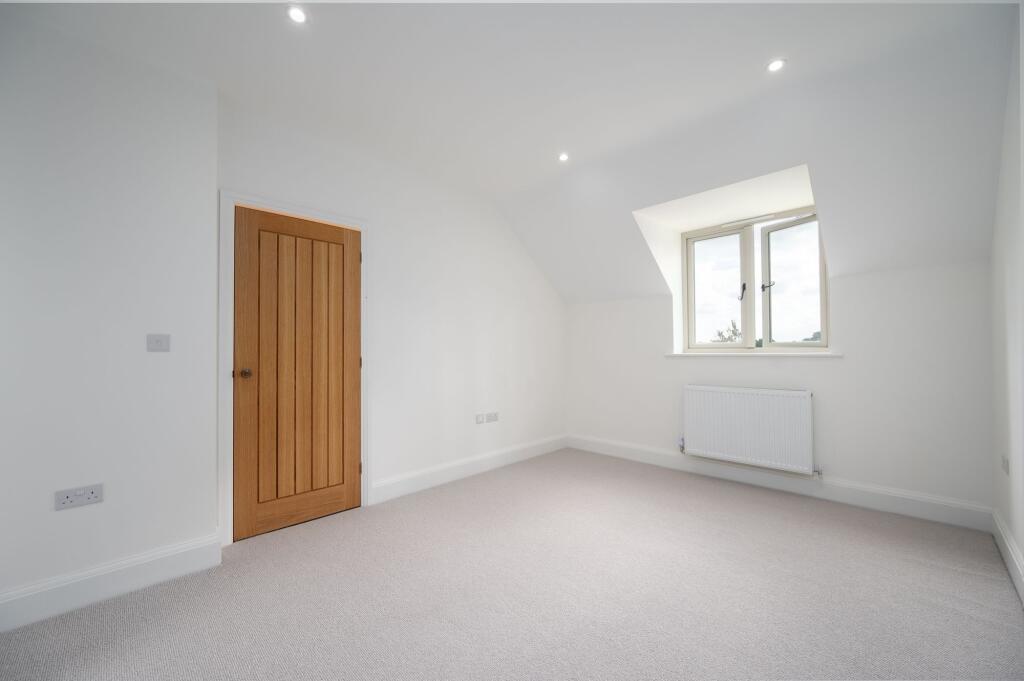 Additional image 14 of Warwick Road, Knowle, B93