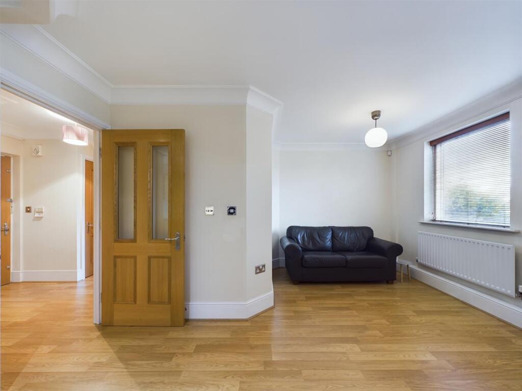 Additional image 9 of 11 Whitefriars 42 School Lane Solihull B91 2QQ