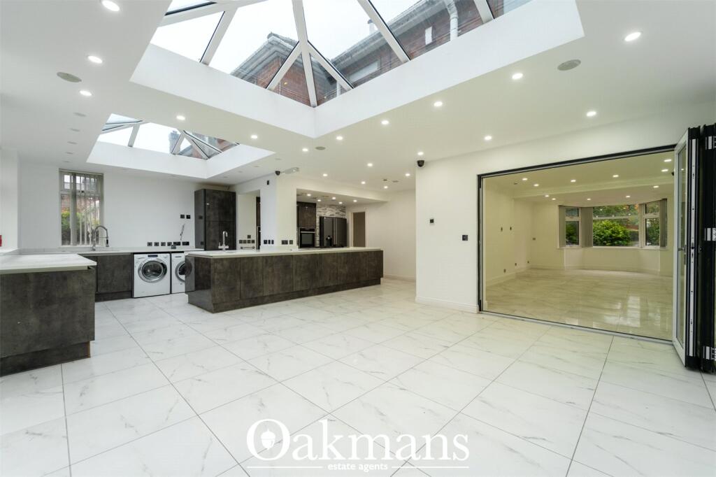 Primary image of Yew Tree Lane, Solihull, West Midlands, B91