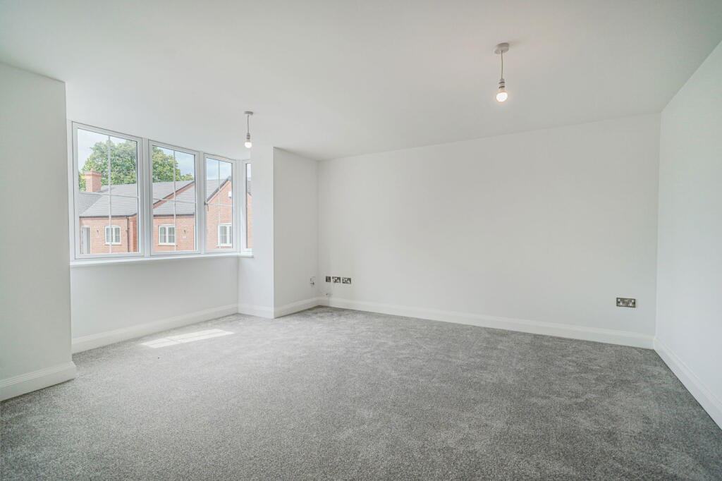 Additional image 7 of 17 Beech Fields Place, Tidbury Green, Solihull
