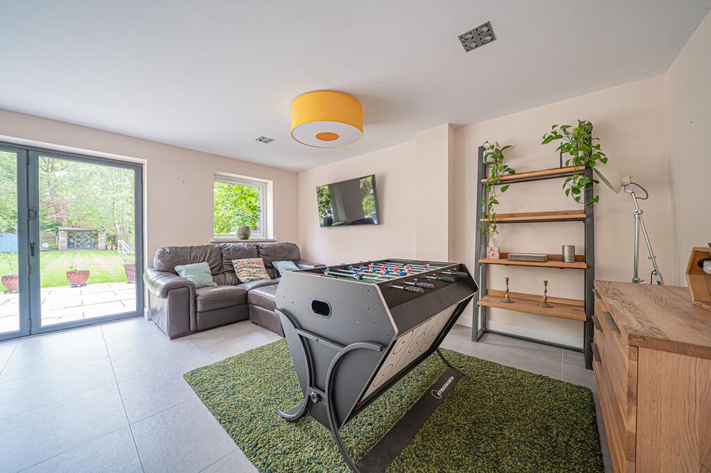 Additional image 6 of Fishers Drive, Dickens Heath, B90