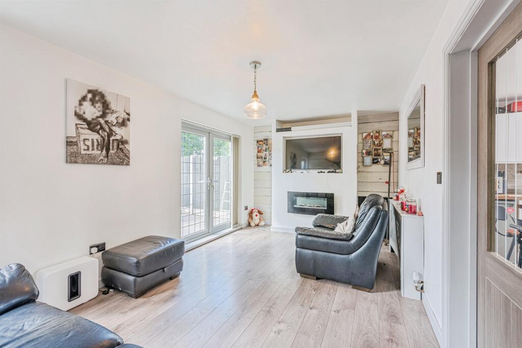 Additional image 6 of Sorbus, Tamworth