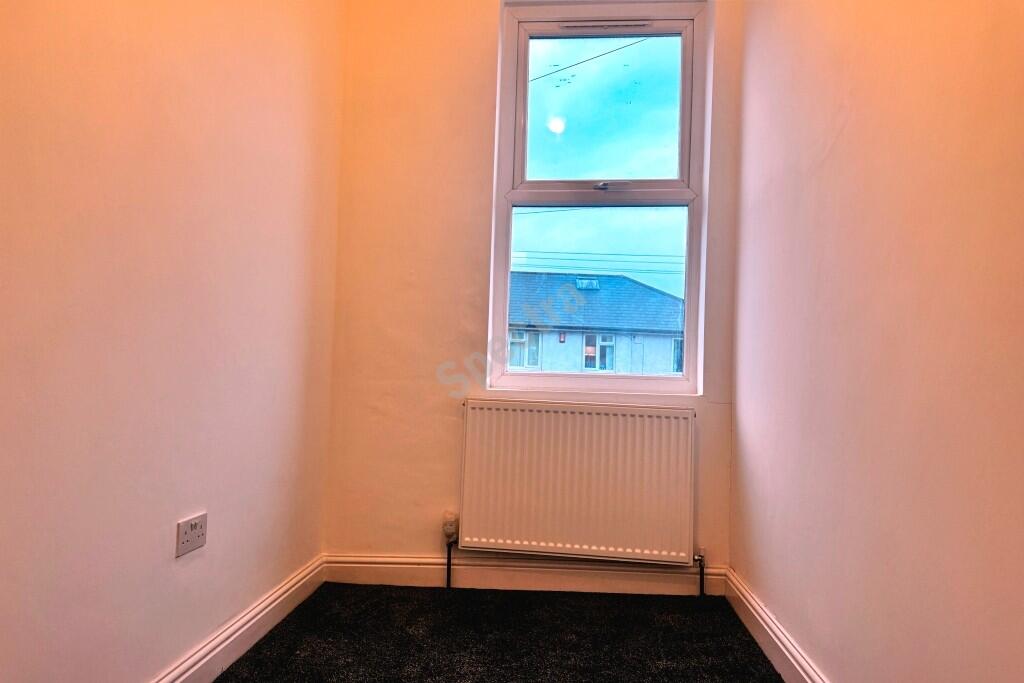 Additional image 14 of Vicarage Road, B71