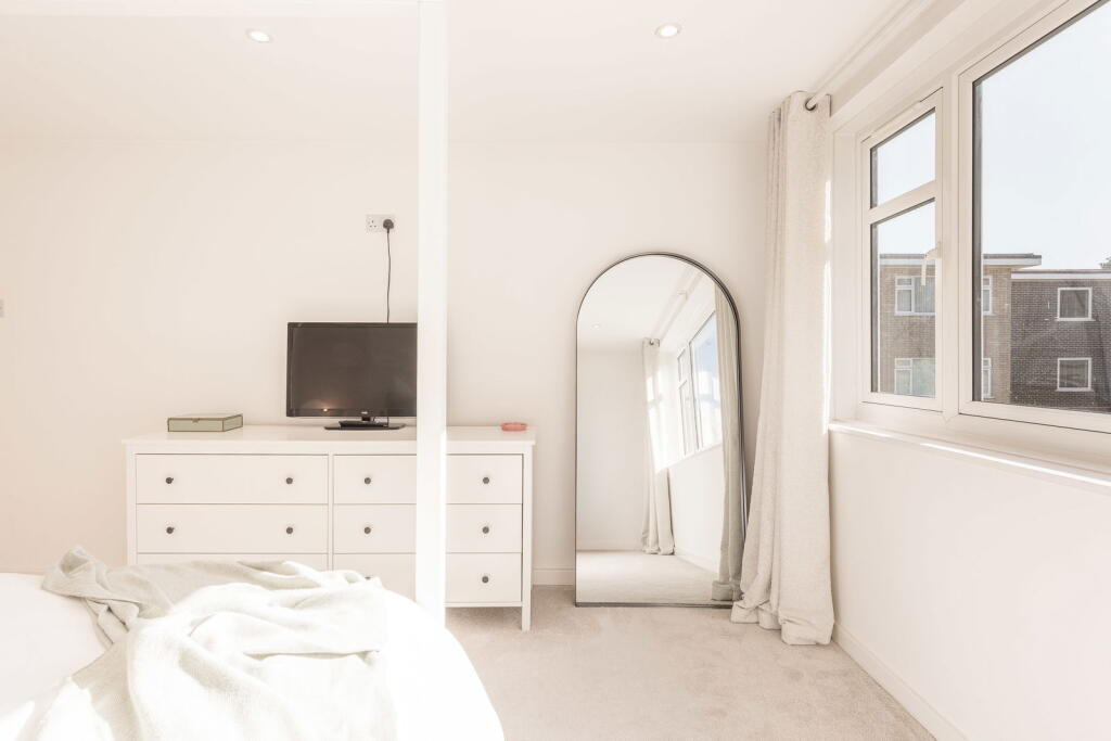 Additional image 26 of Apt 3, Denston Court, Sutton Coldfield, Four Oaks