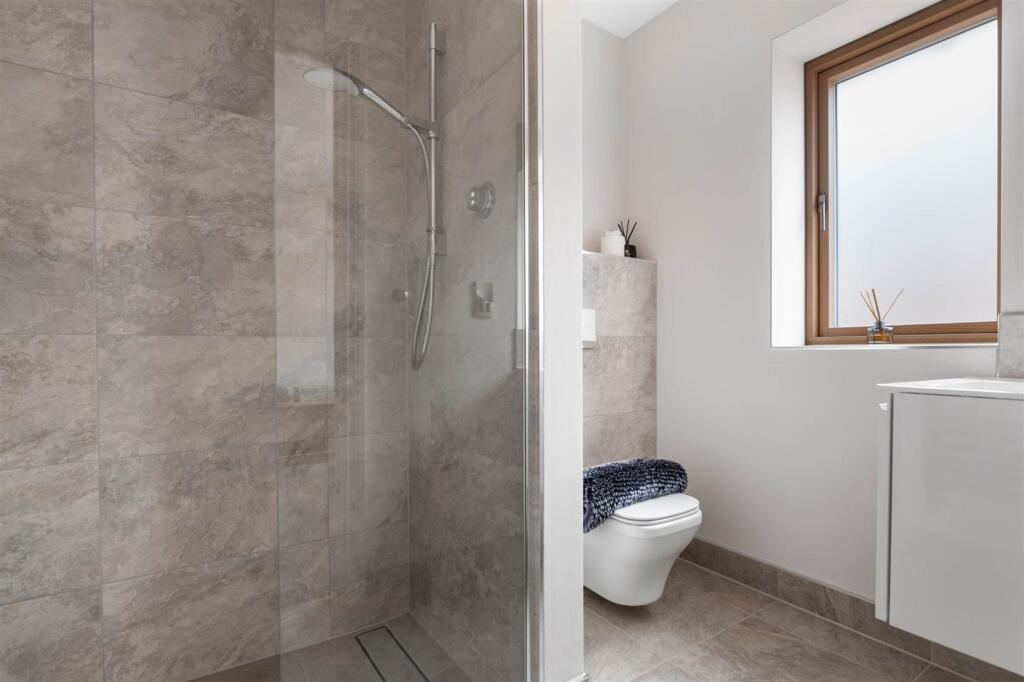 Additional image 14 of Haye Lane, Mappleborough Green