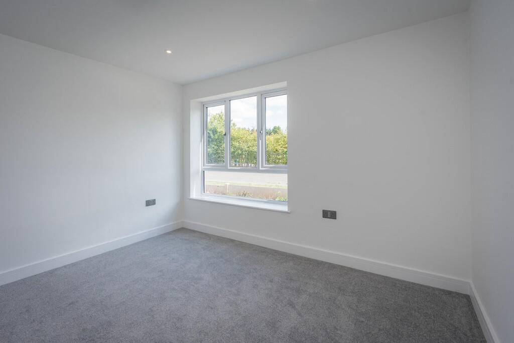 Additional image 24 of Hill Lane, Bassetts Pole