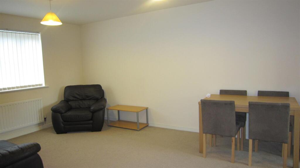 Additional image 8 of 292 Wharf Lane Solihull B91 2UP