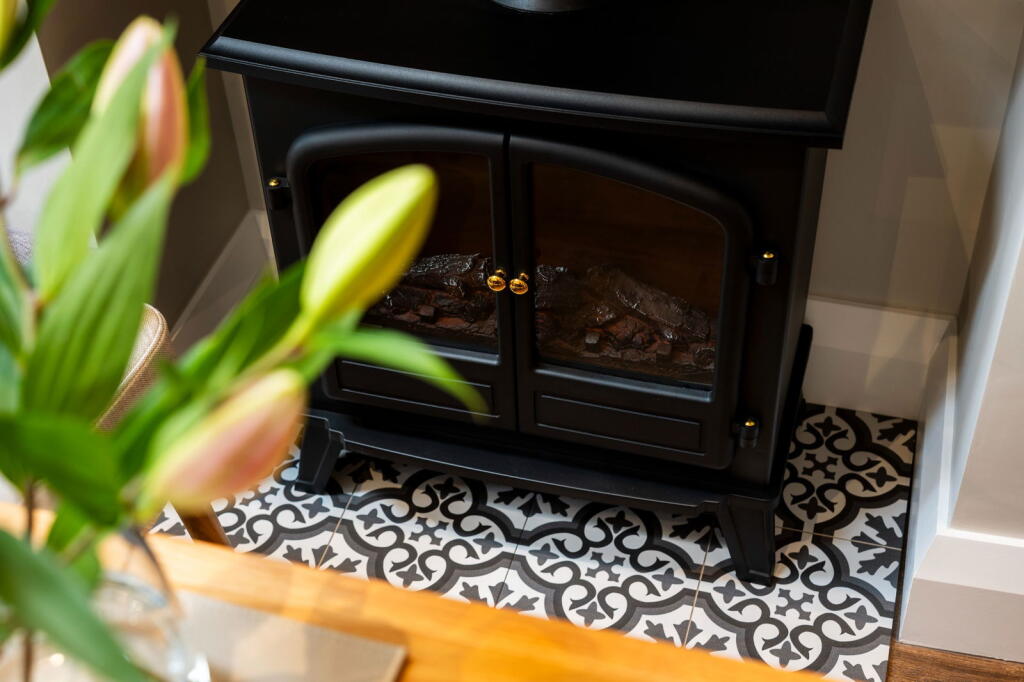 Additional image 7 of Amington Road, Tamworth, B77 3PZ