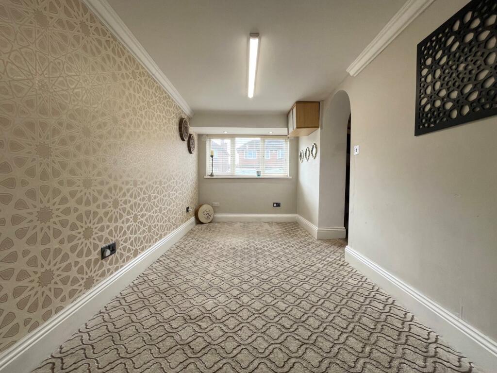 Additional image 21 of Rowlands Crescent, Solihull, West Midlands, B91