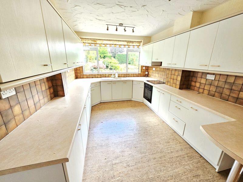 Additional image 8 of Pilkington Avenue, Sutton Coldfield, B72 1LH