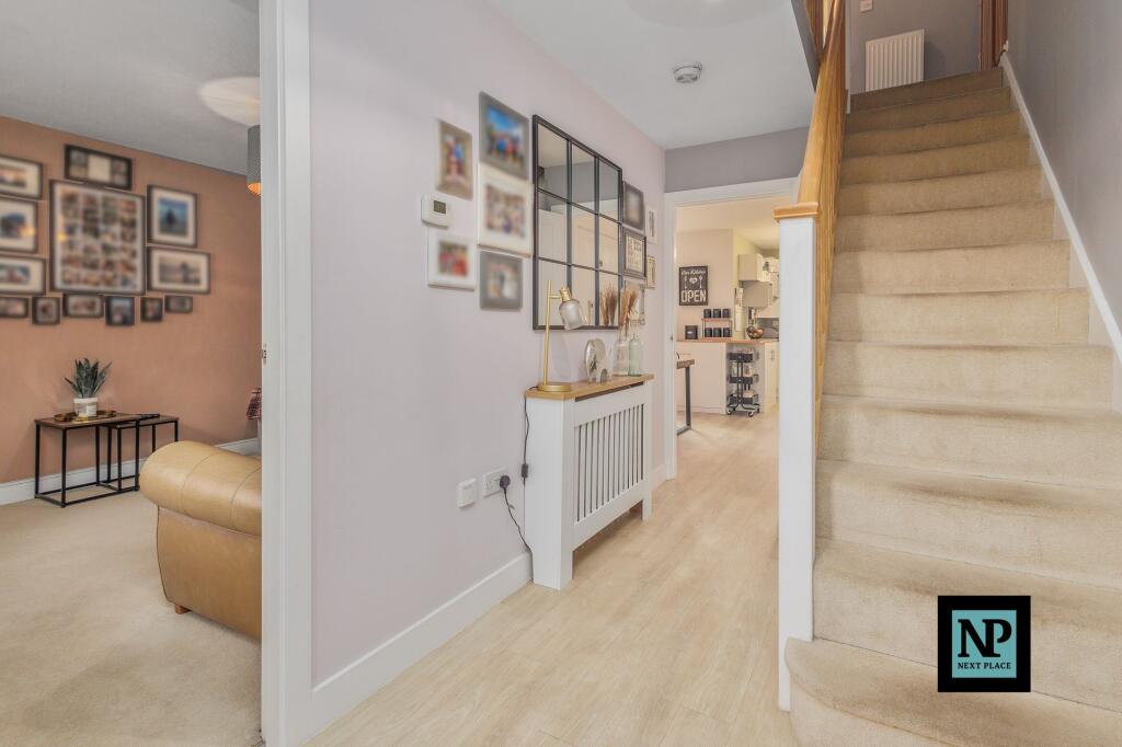 Additional image 2 of Swallowhurst, Hockley, B77