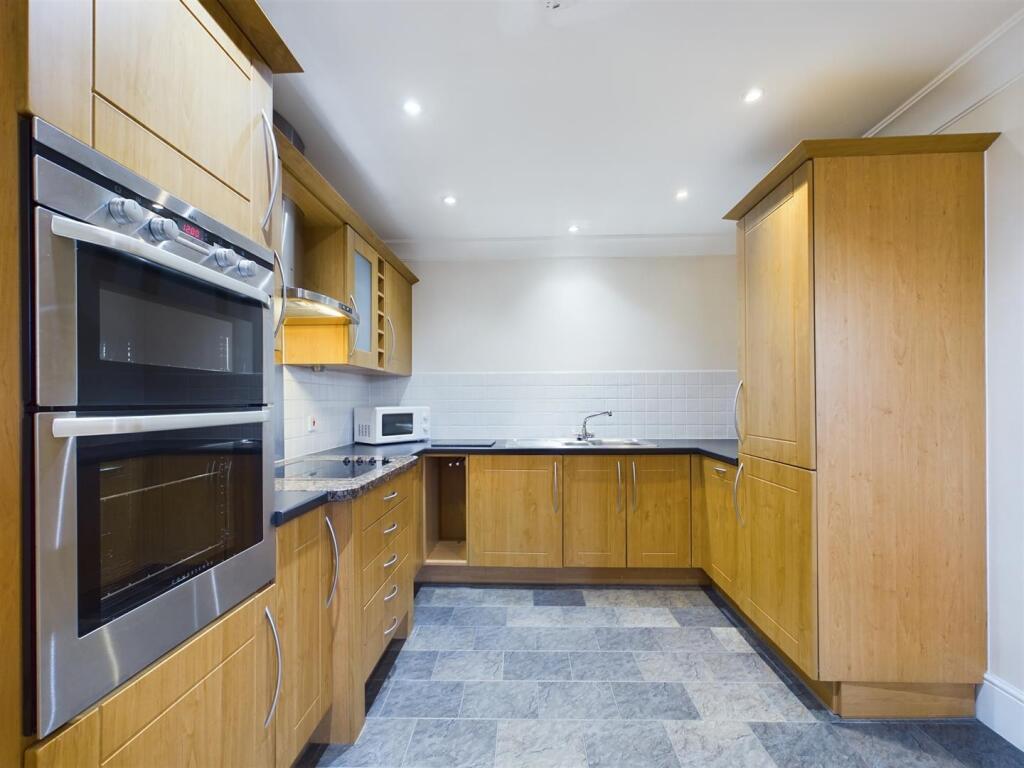 Additional image 17 of 11 Whitefriars 42 School Lane Solihull B91 2QQ