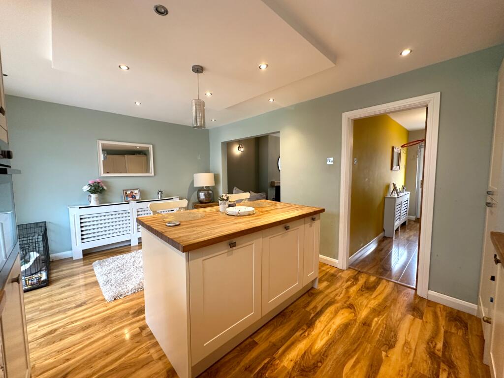 Additional image 7 of Rayford Drive, West Bromwich, B71