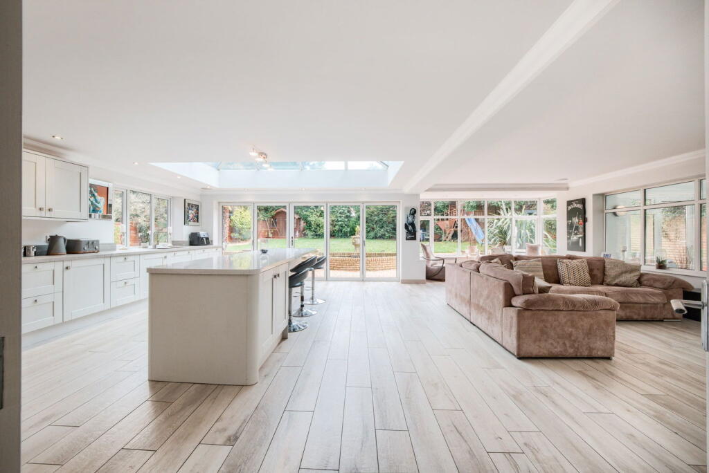 Additional image 7 of Monastery Drive, Solihull, B91 1DP