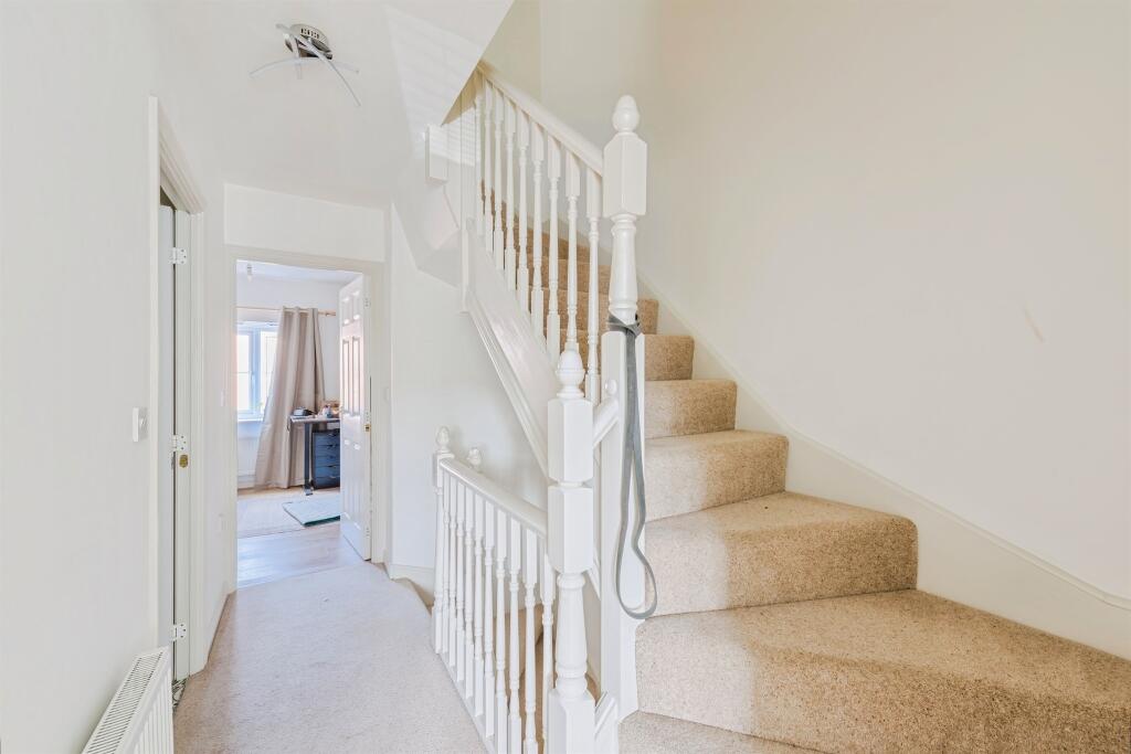 Additional image 2 of Russell Close, Wilnecote, Tamworth