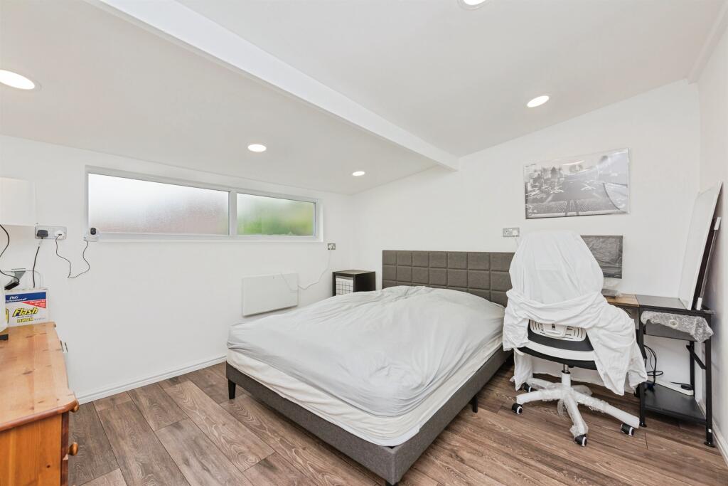 Additional image 10 of Ashdale Road, TAMWORTH