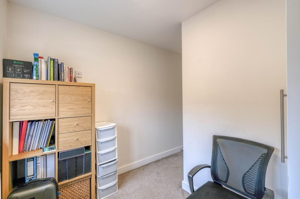 Additional image 12 of The Grove, Studley, B80