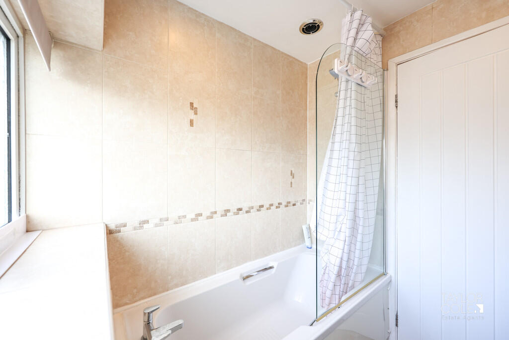 Additional image 21 of Ashdale Road, Tamworth