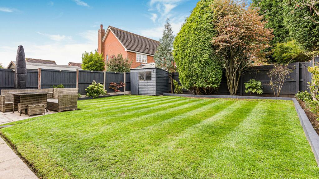 Additional image 24 of Buckton Close, Four Oaks, B75