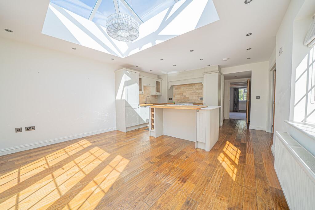 Additional image 24 of Warwick Road, Solihull, B91