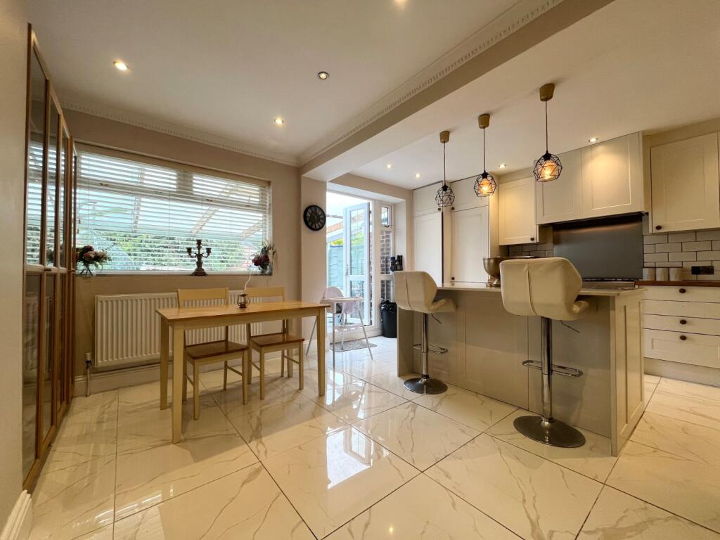 Additional image 6 of Rowlands Crescent, Solihull, West Midlands, B91