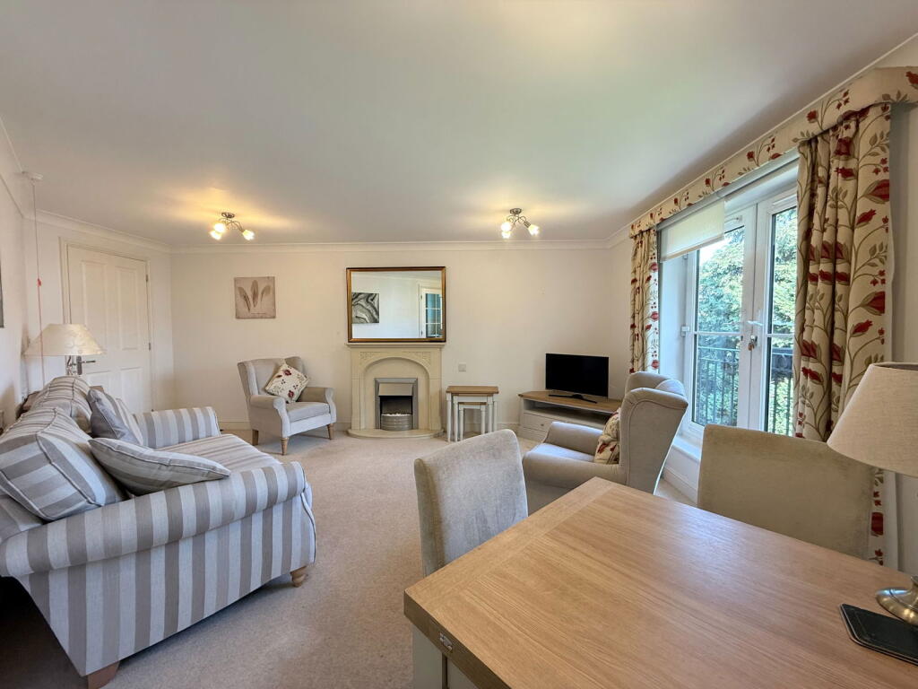 Additional image 4 of Grange Court, Warwick Road, Solihull