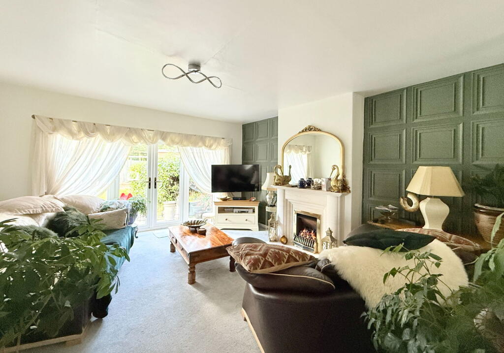 Additional image 4 of Dovedale Avenue, Shirley