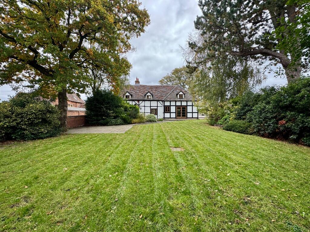 Additional image 14 of Bradnocks Marsh Lane, B92