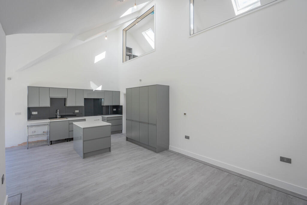 Additional image 7 of Hill Lane, Bassetts Pole