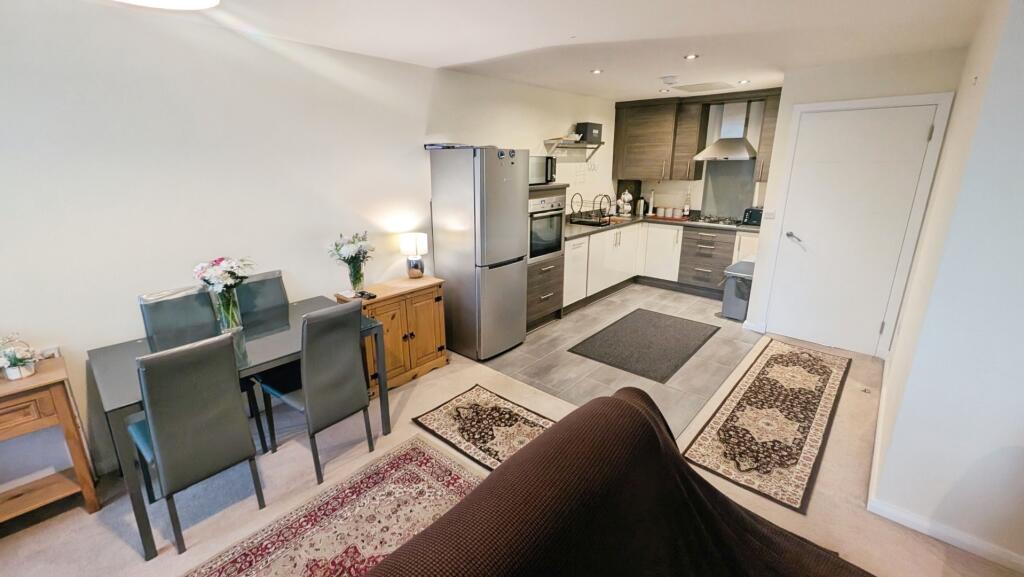 Additional image 3 of Rocksborough House, Warwick Rd, Solihull, B92 7GA