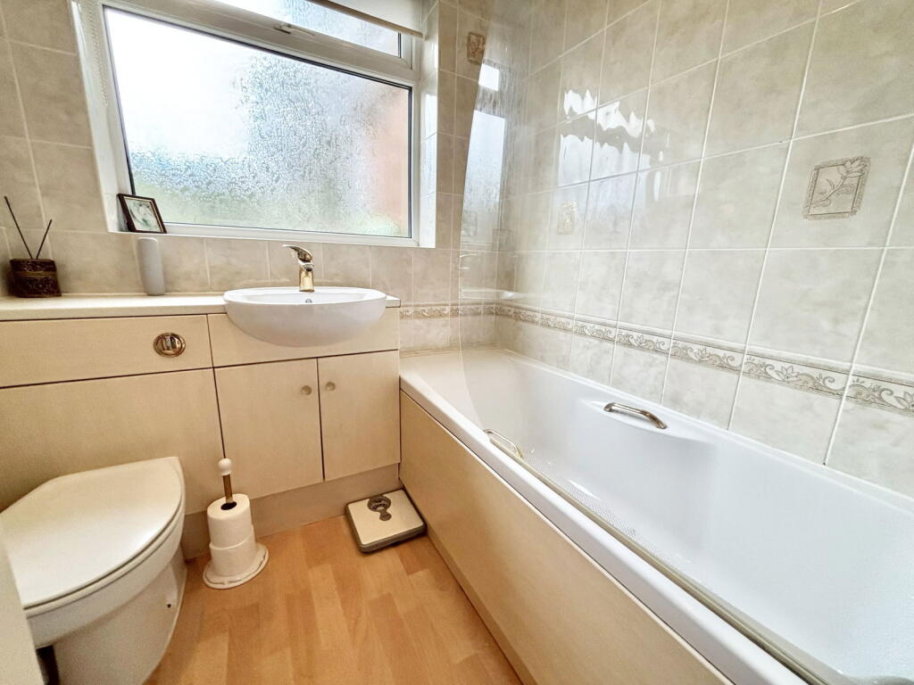 Additional image 15 of Bardon Drive, Shirley