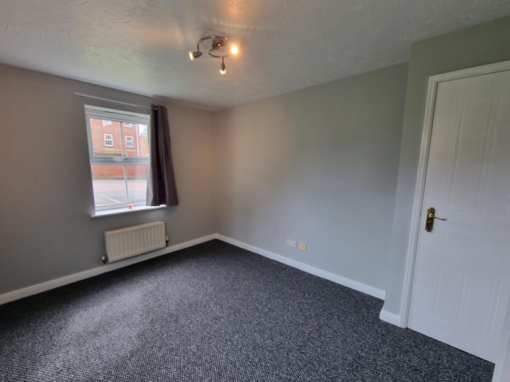 Additional image 3 of Flat 2,30 Old Dickens Heath Rd, Shirley, Solihull