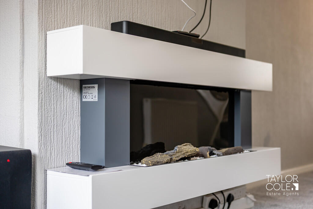 Additional image 6 of Ingram Pit Lane, Tamworth