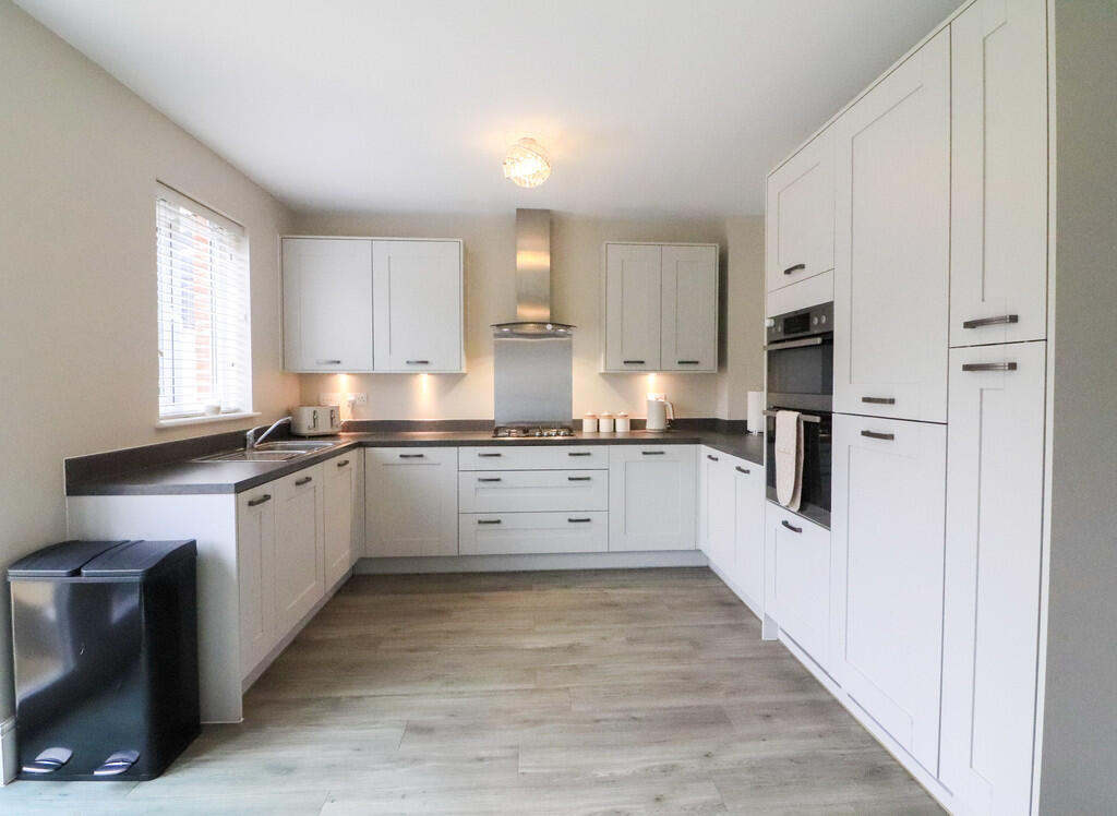 Additional image 5 of Broomyshaw Close, Amington, Tamworth