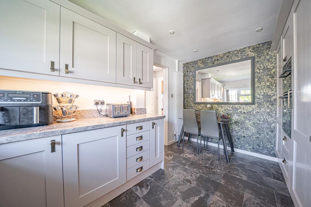 Additional image 4 of Cook Close, Knowle, B93