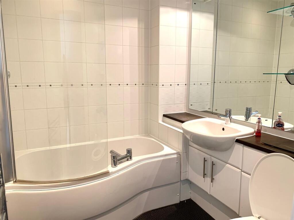 Additional image 4 of 11 Braddan House