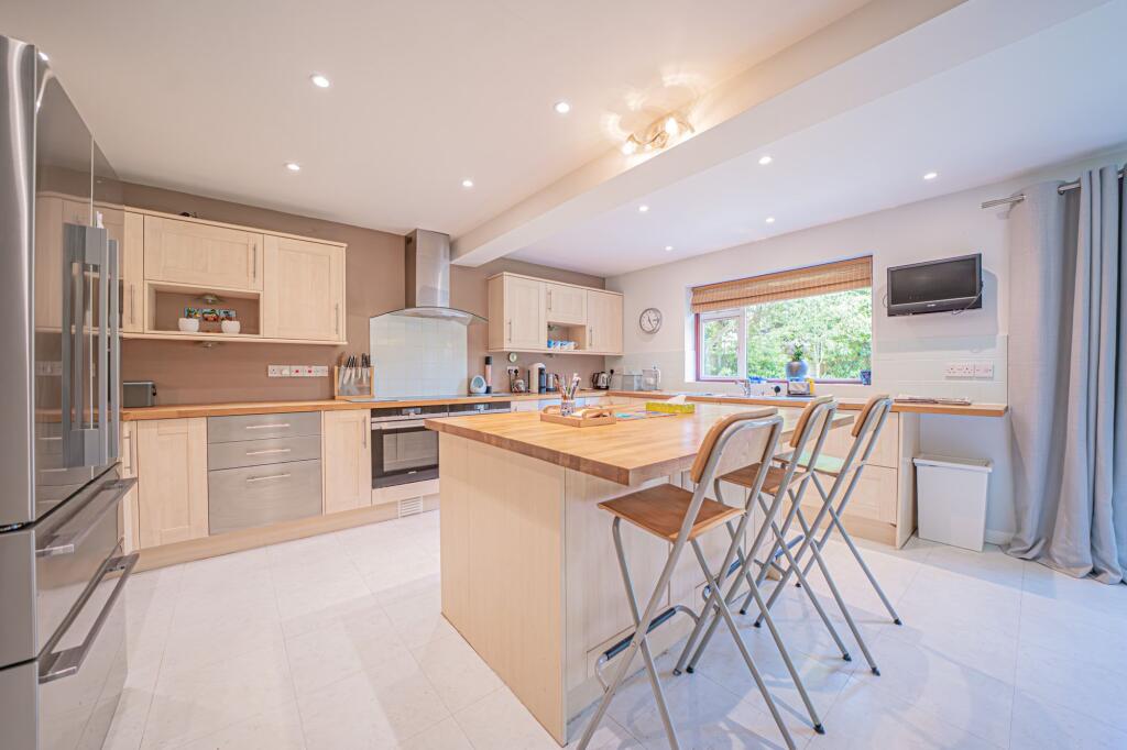 Additional image 4 of Station Road, Knowle, B93