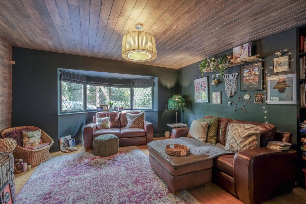 Additional image 10 of Dickens Heath Road, Shirley, B90