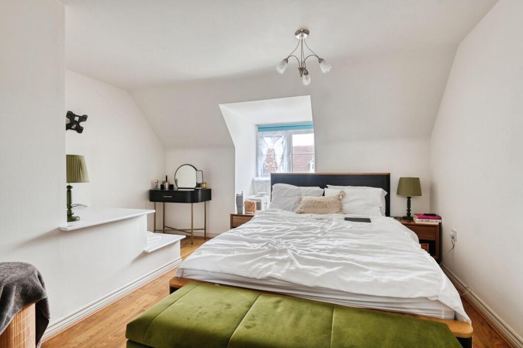 Additional image 16 of Russell Close, Wilnecote, Tamworth