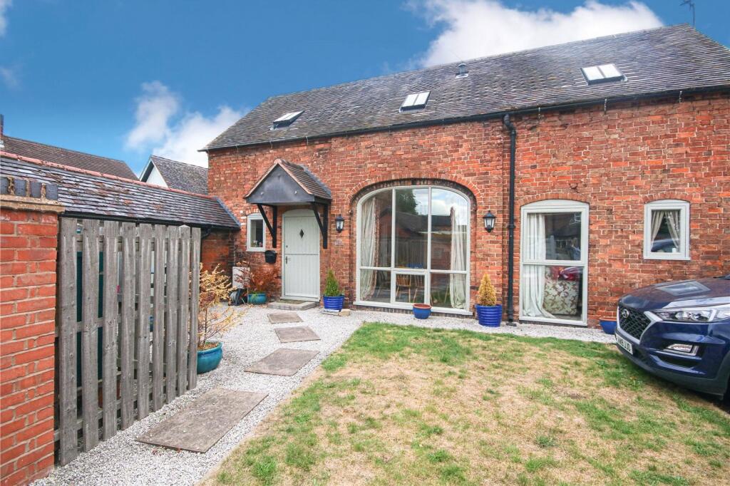 The Square, Elford, Tamworth, Staffordshire, B79